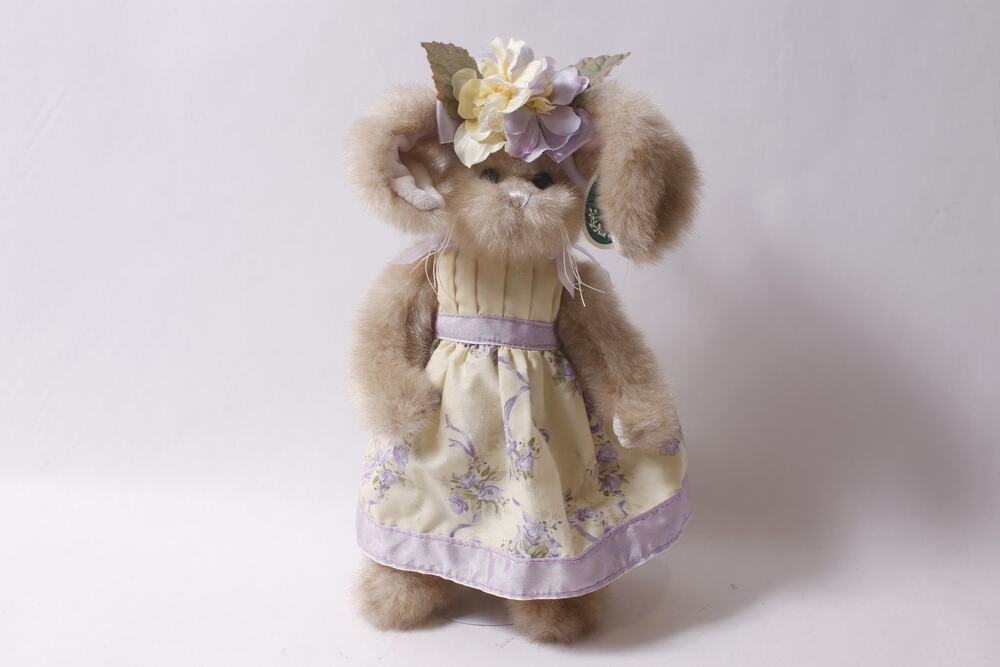 Bearington Collection Gweneth the Bunny Plush Dressed w Tag ~ 260812-WH 662